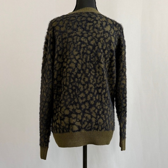 Hem & Thread Olive Green and Navy Blue Fuzzy Sweater - Picture 7 of 8